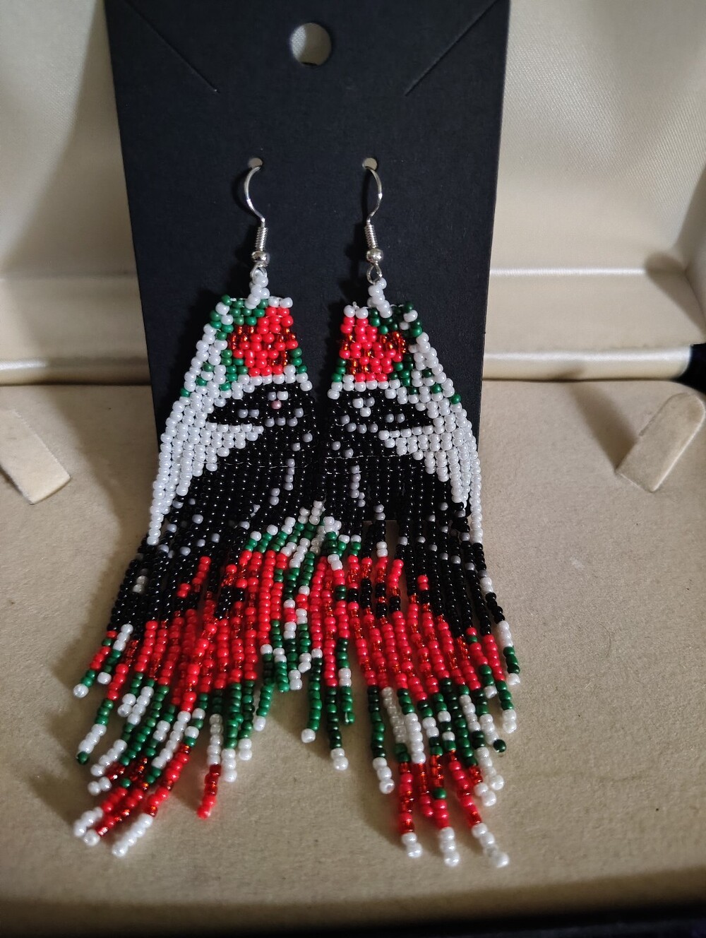 🐦‍⬛Handmade Beaded Crow & Rose Fringe Earrings - 4.7" 🐦‍⬛